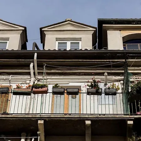 Lägenhet Piccola Casa Nel Cuore Di Turin