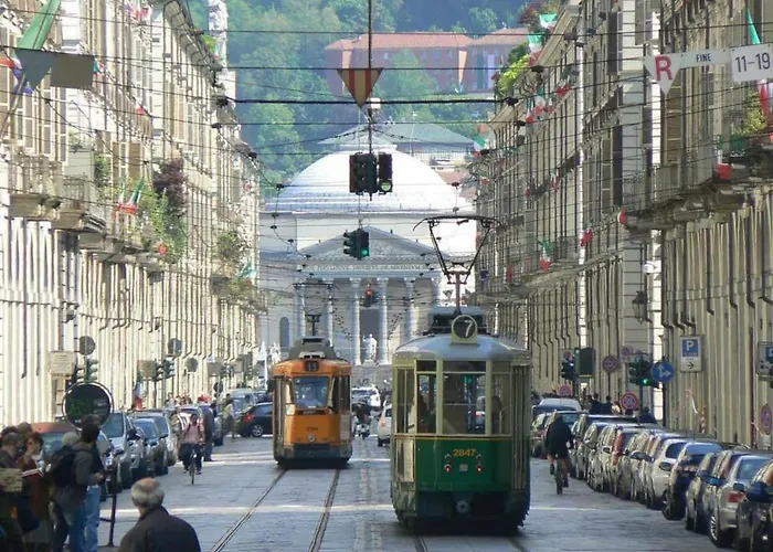 Piccola Casa Nel Cuore Di تورينو